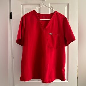 FIGS Catarina top XL winning red